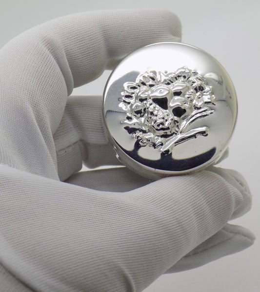 Vintage Italian Handmade Genuine Silver Fruit Decorated Pill Snuff Trinket Box