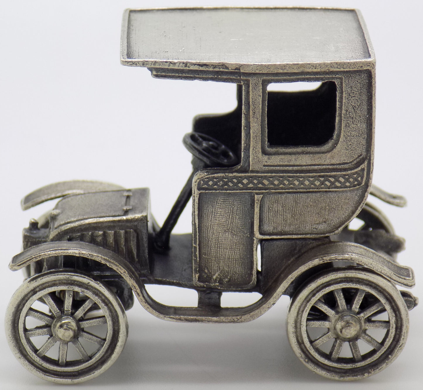 Vintage Italian Handmade Genuine Silver Classic Car UNO-A-ERRE LARGE Figurine