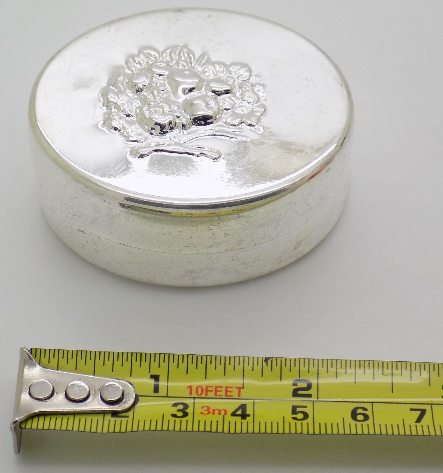 Vintage Italian Silver Oval Trinket Box Padova 1980s 1990s Handcrafted, 34 grams