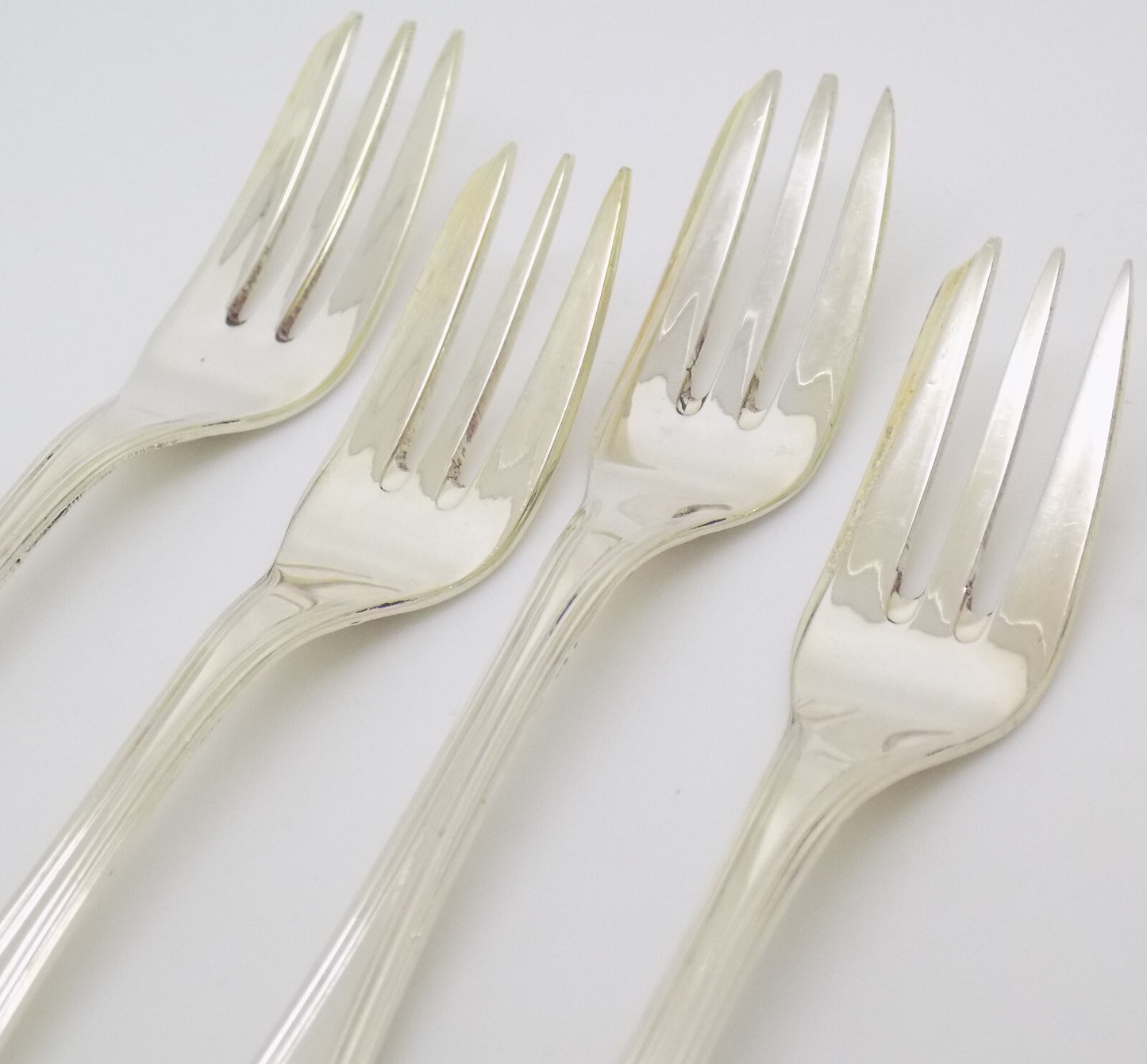 Vintage Italian Handmade Genuine Silver 4 x Dessert / Fromage Cheese Forks