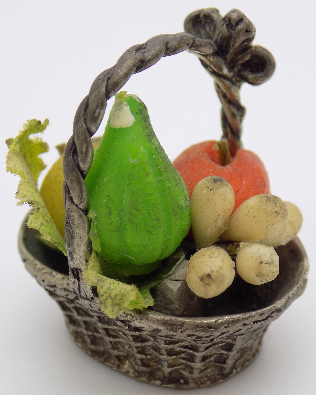 Vintage Italian Silver Dollhouse Fruit Basket Figurine Arezzo 1970s 1980s 14gr