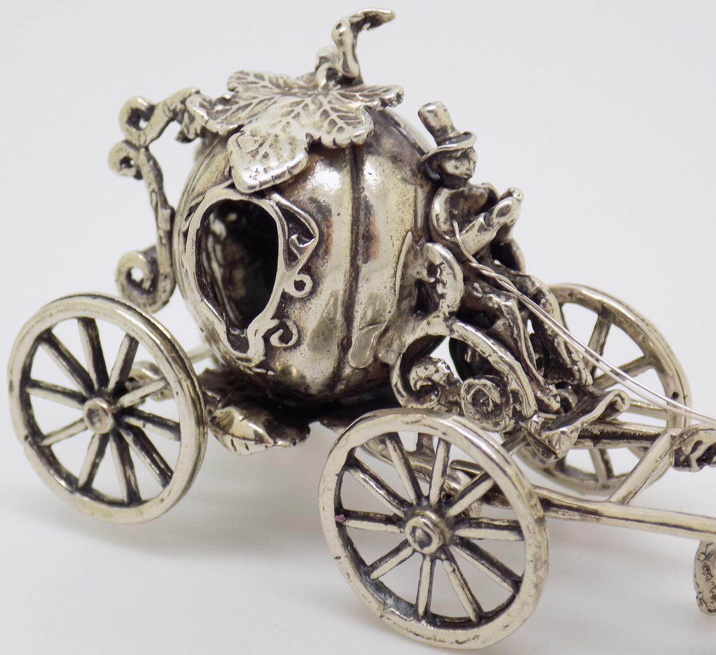 Vintage Italian Handmade Genuine Silver Cinderella Princess Carriage Figurine