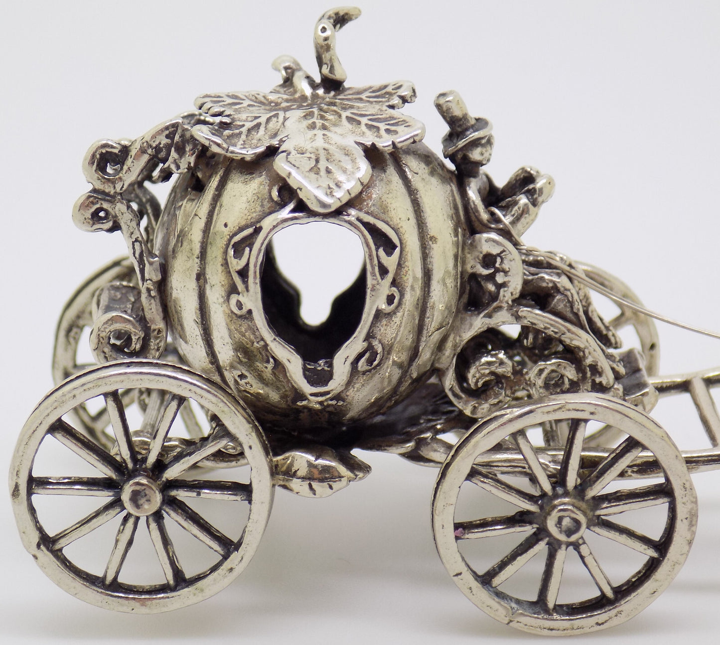 Vintage Italian Handmade Genuine Silver Cinderella Princess Carriage Figurine