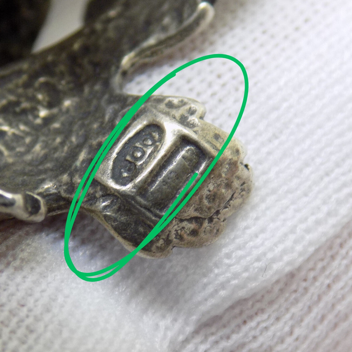 Vintage Italian Handmade Genuine Silver Bunch of Grapes Detailed Figurine