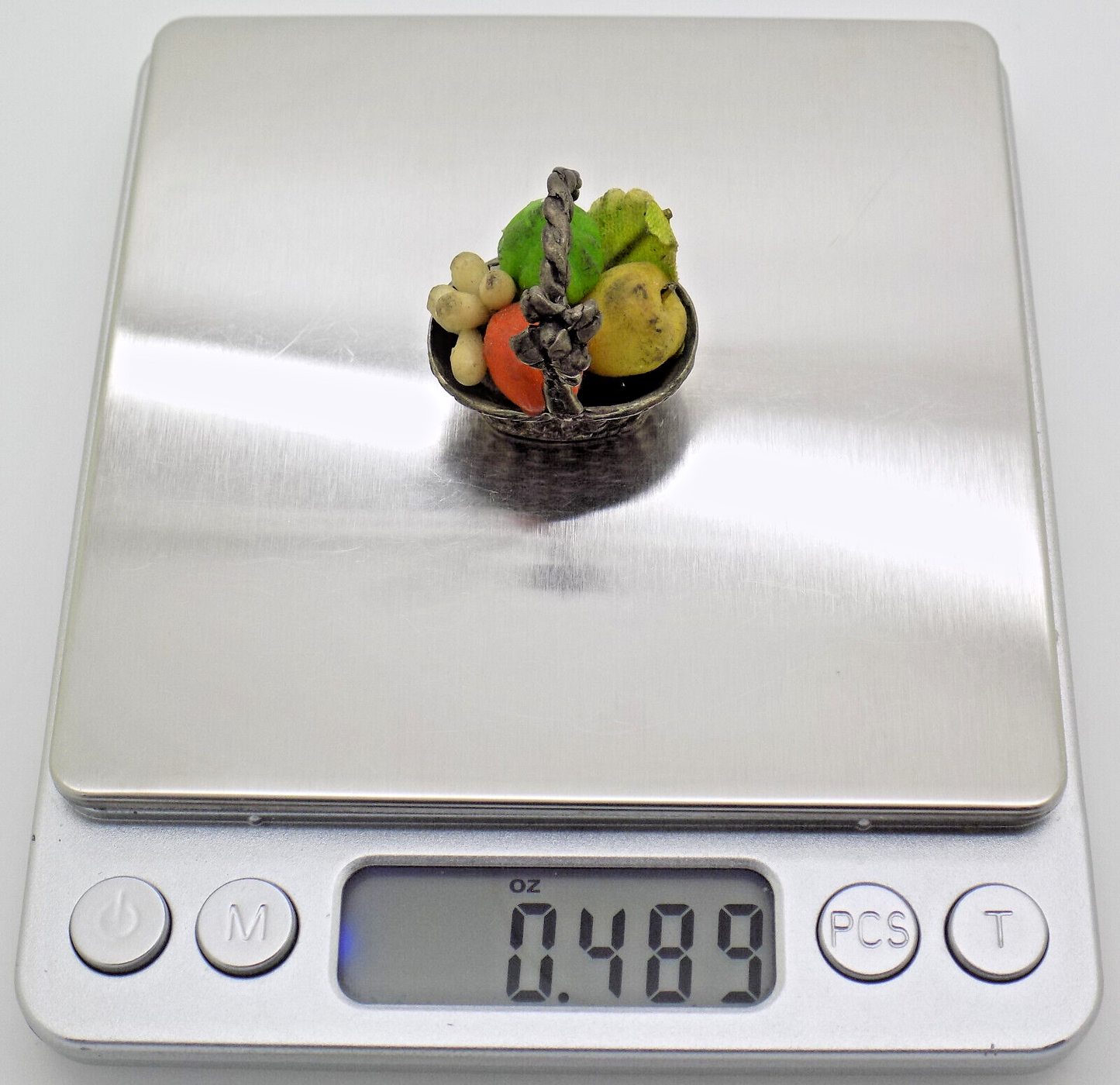 Vintage Italian Silver Dollhouse Fruit Basket Figurine Arezzo 1970s 1980s 14gr