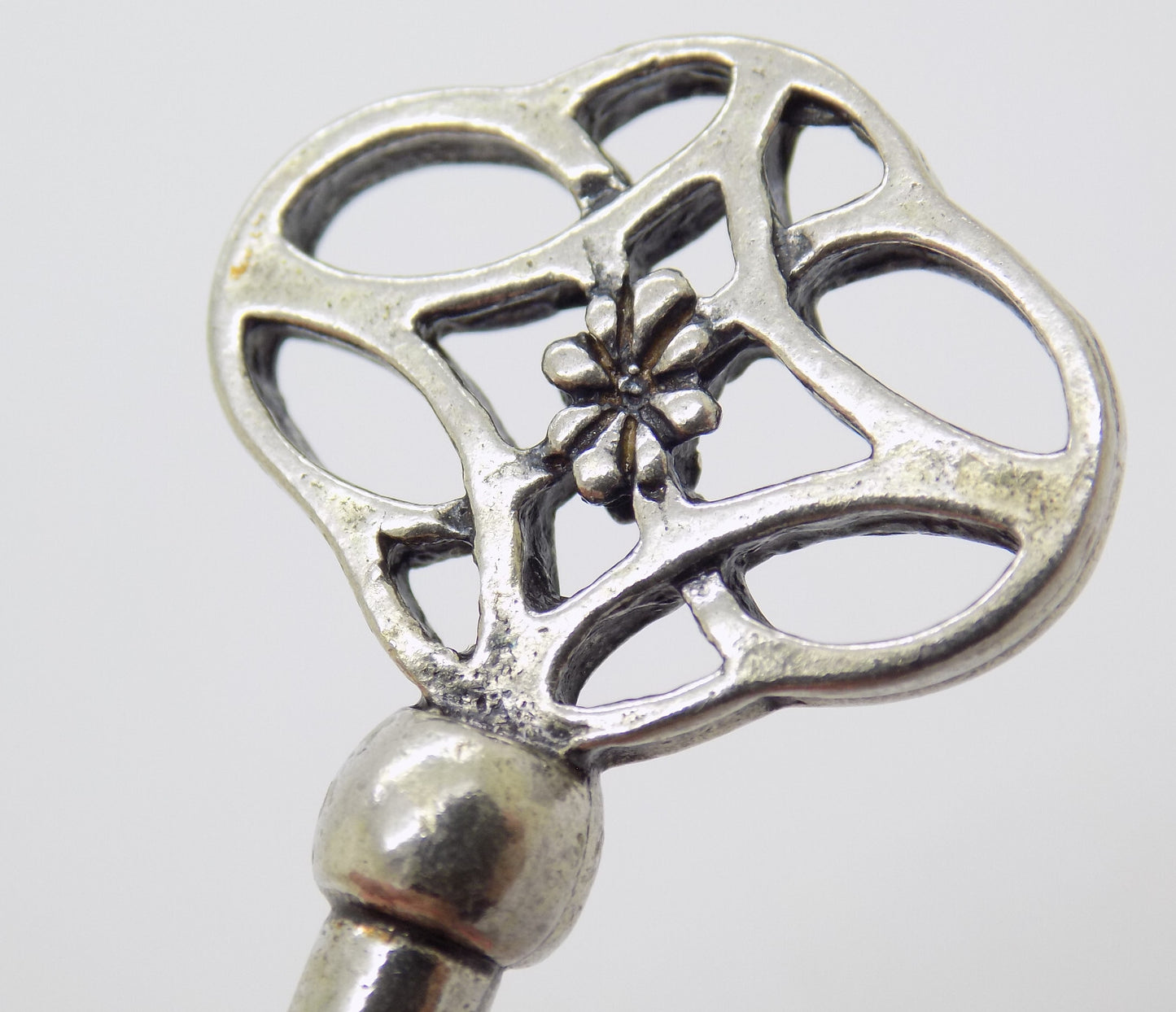 Vintage Italian Handmade Genuine Silver "Loves me, Loves me not" LIFE SIZE Key