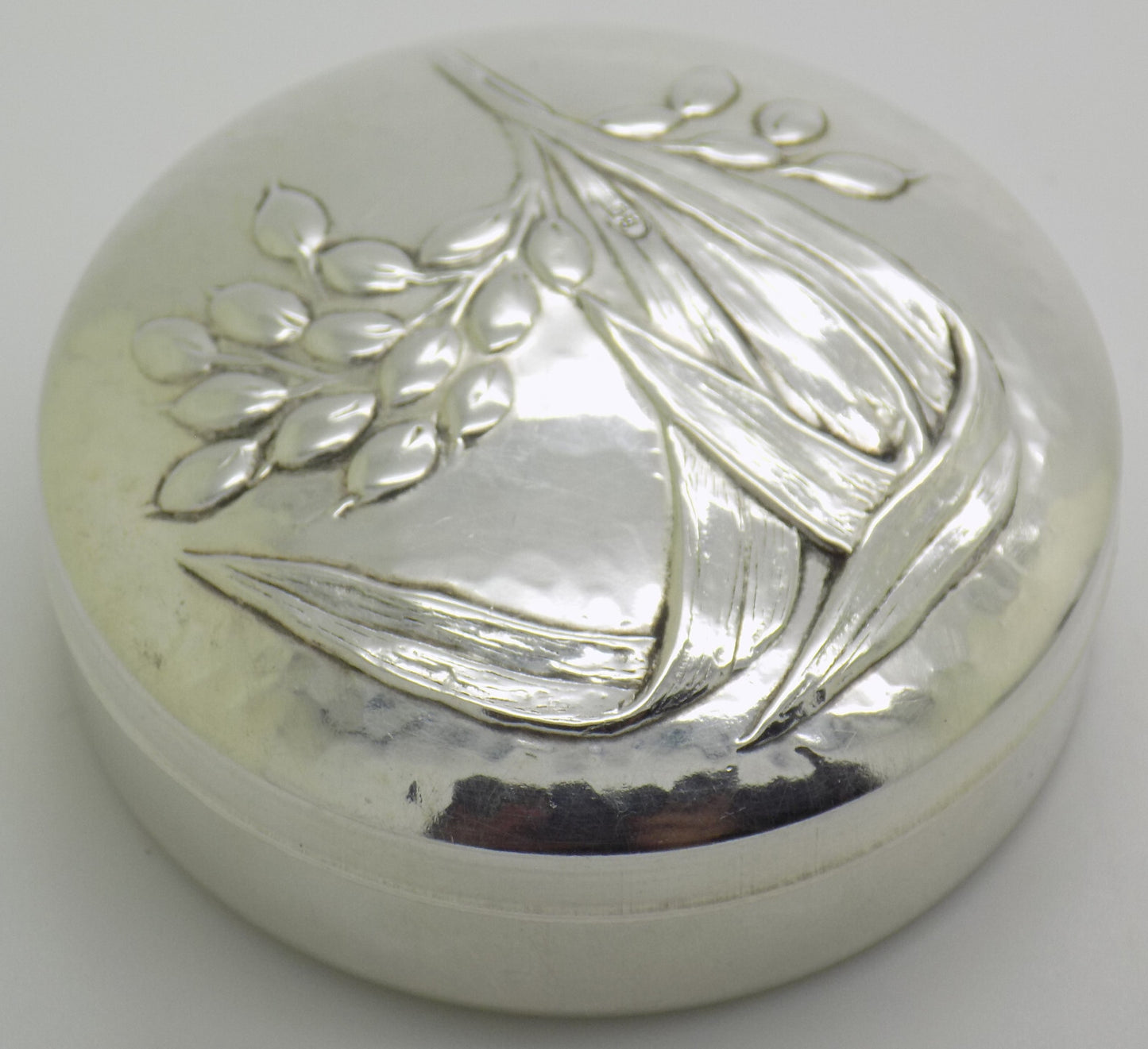 Vintage Italian Handmade Genuine Silver Brandimarte Brand Pill Snuff Trinket Box