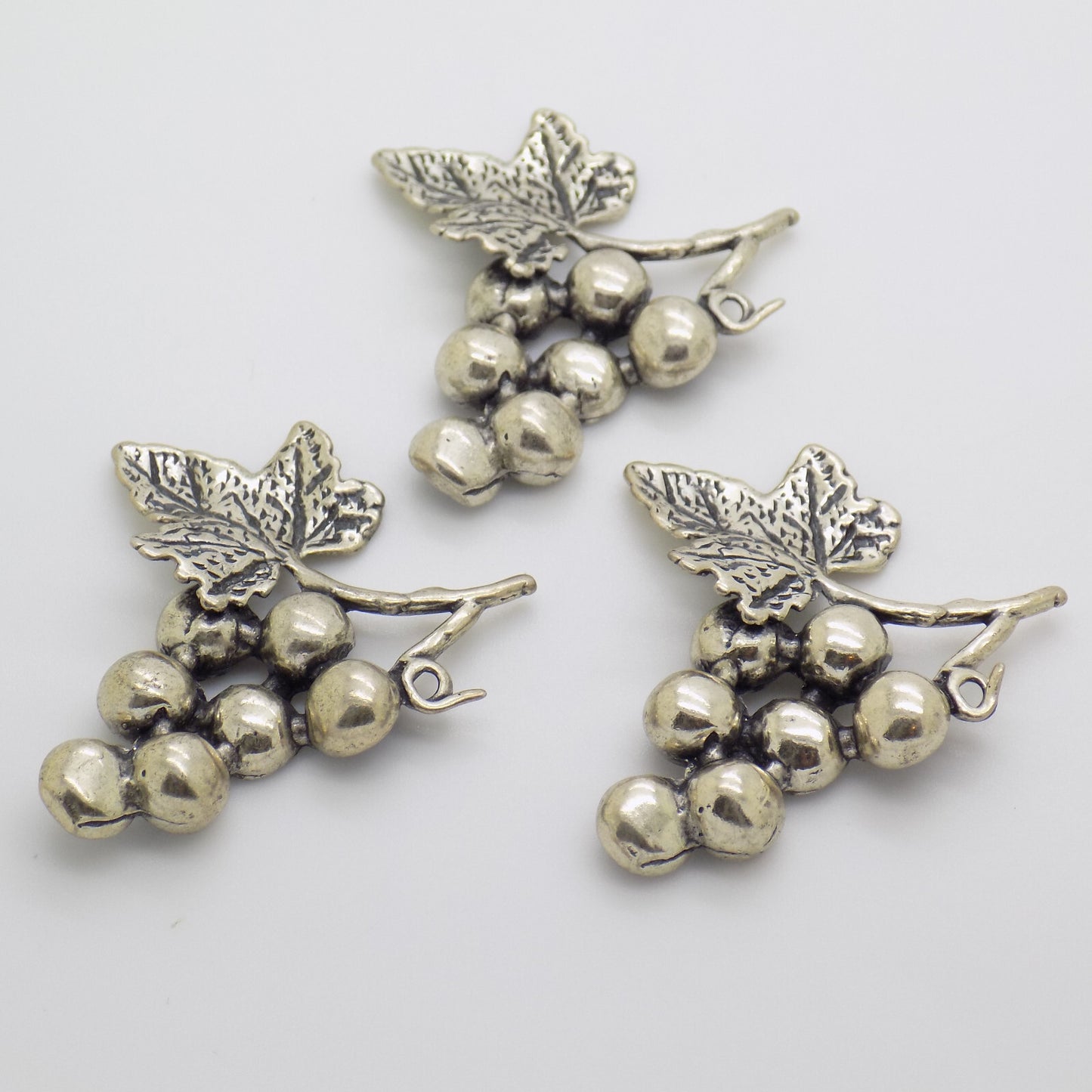 Vintage Italian Handmade Genuine Silver Grapes Flat Miniature Figurine