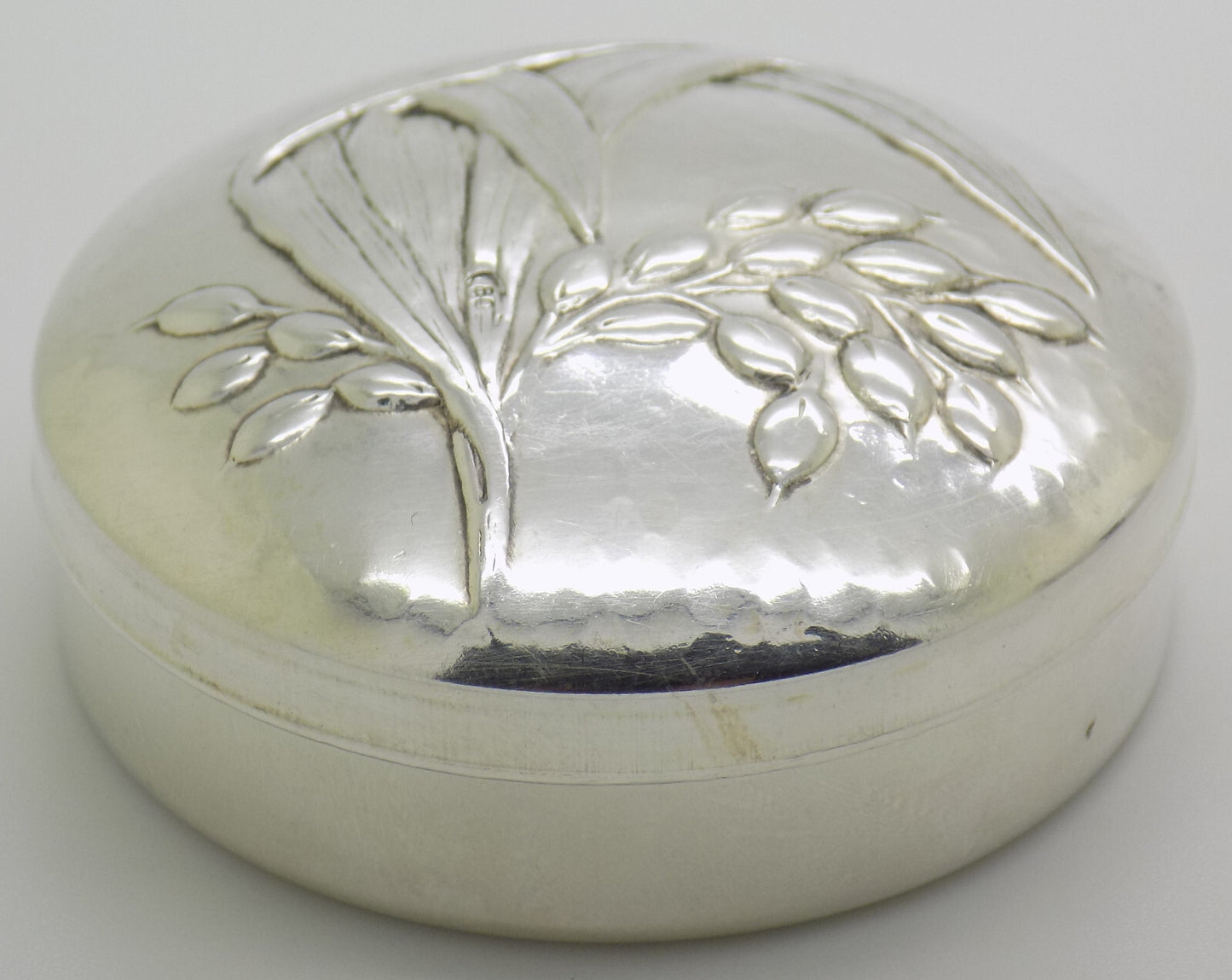 Vintage Italian Handmade Genuine Silver Brandimarte Brand Pill Snuff Trinket Box