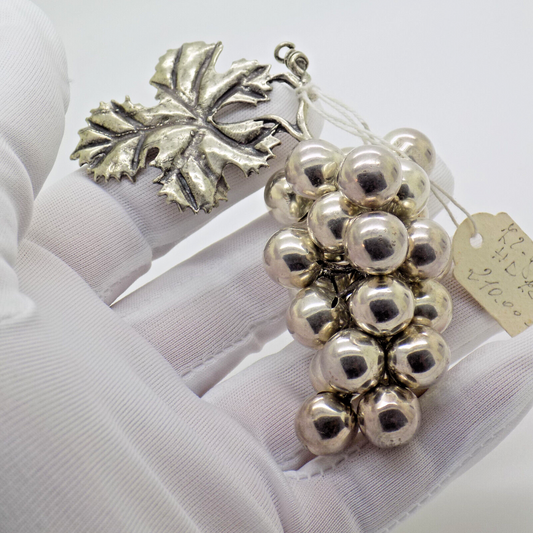 Vintage Italian Handmade Genuine Silver .800 Large Bunch of Grapes Figurine