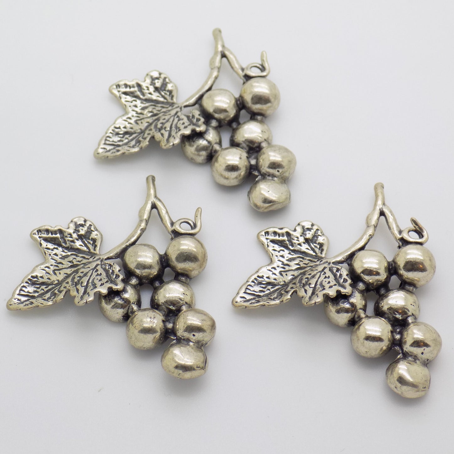 Vintage Italian Handmade Genuine Silver Grapes Flat Miniature Figurine