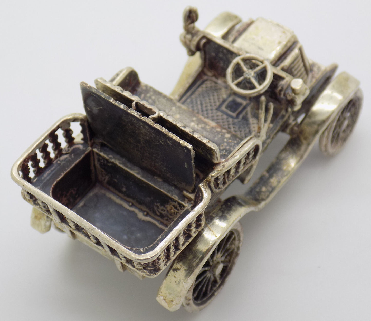 Vintage Italian Handmade Genuine Silver Tonneau Renault 1900 Car RARE Figurine
