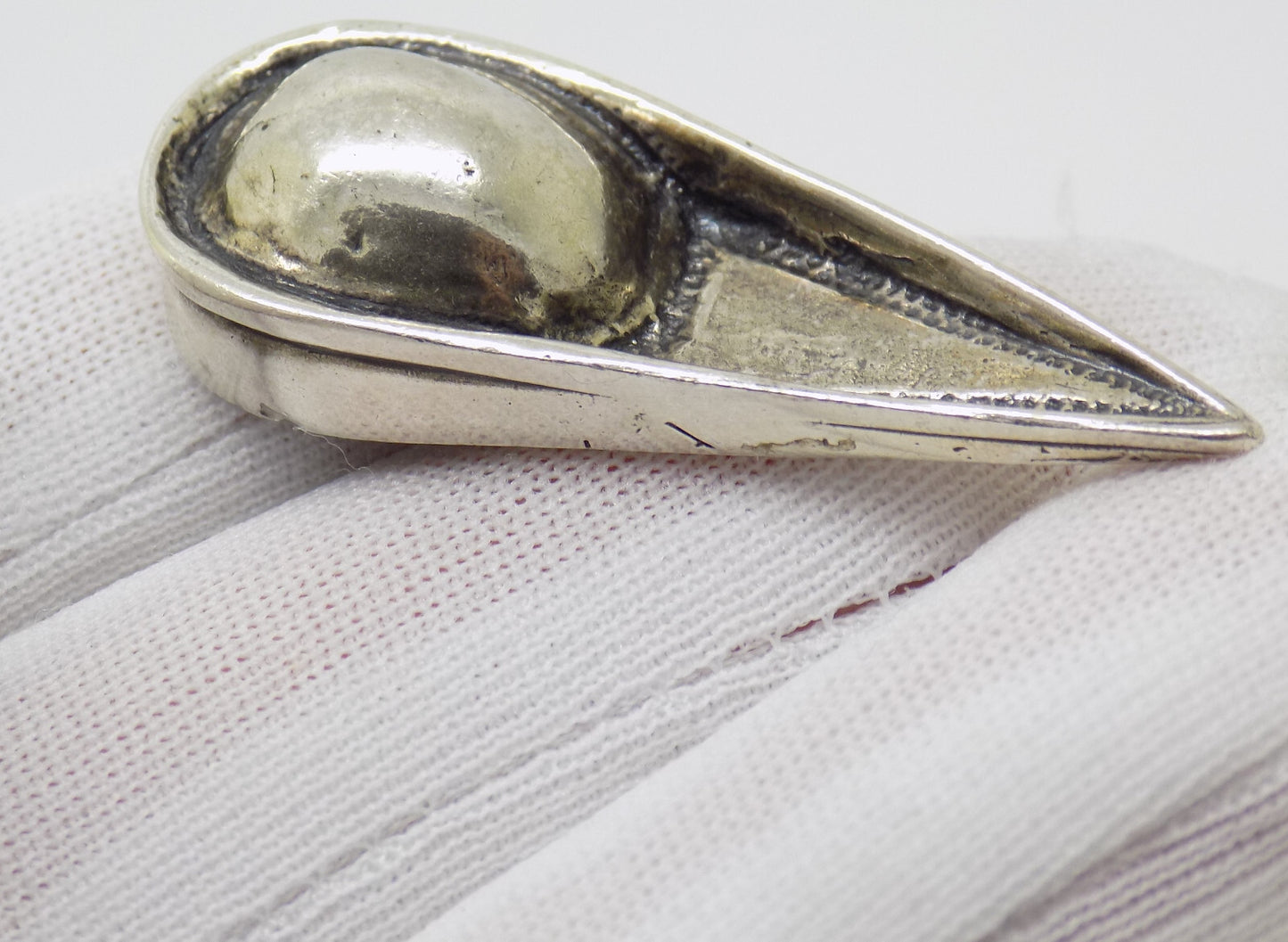 Vintage Italian Handmade Genuine Silver .800 Renaissance Italian Hat Figurine