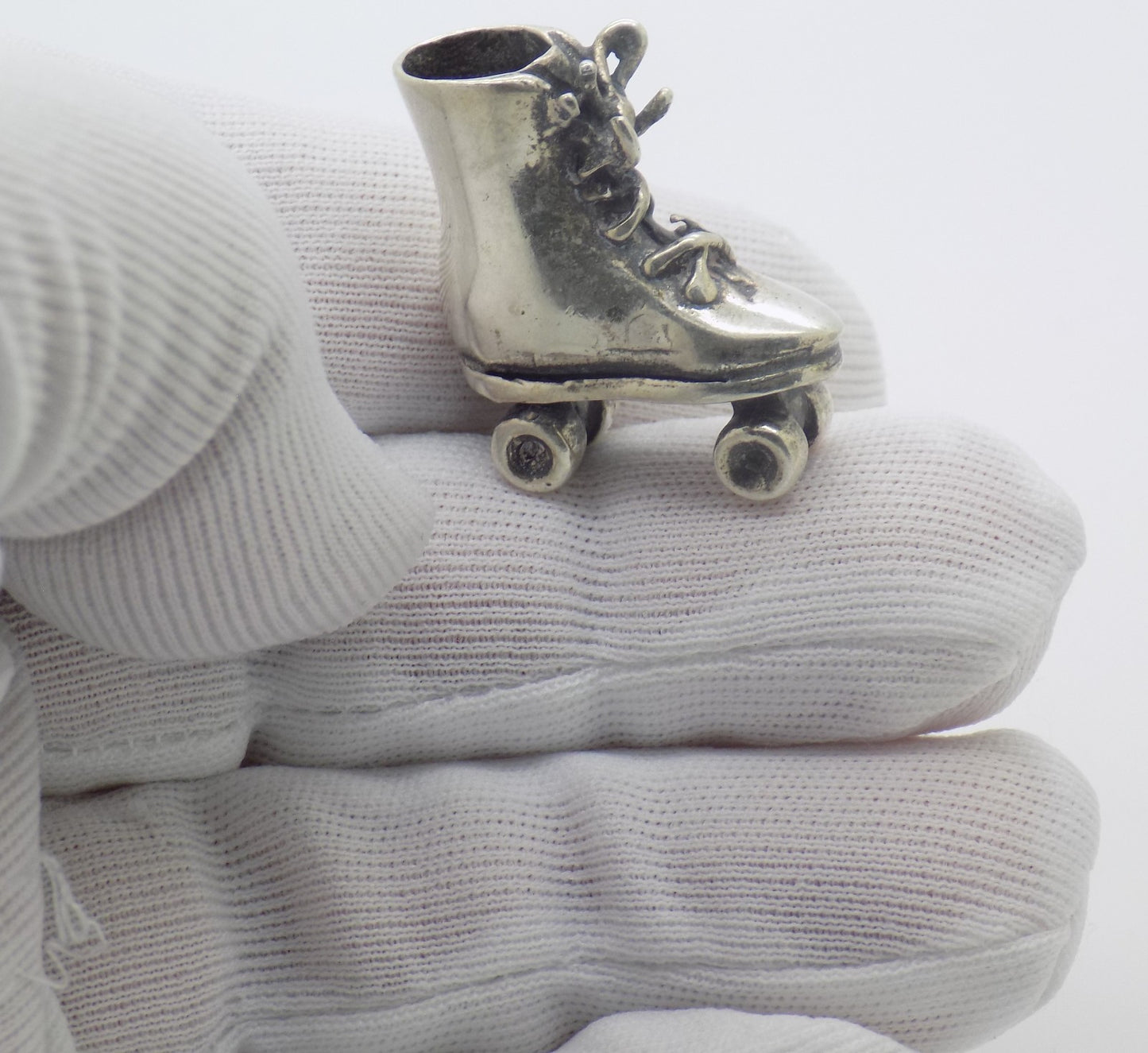 Vintage Italian 800 Silver Roller Skate Dollhouse Miniature Figurine Rare 1970s