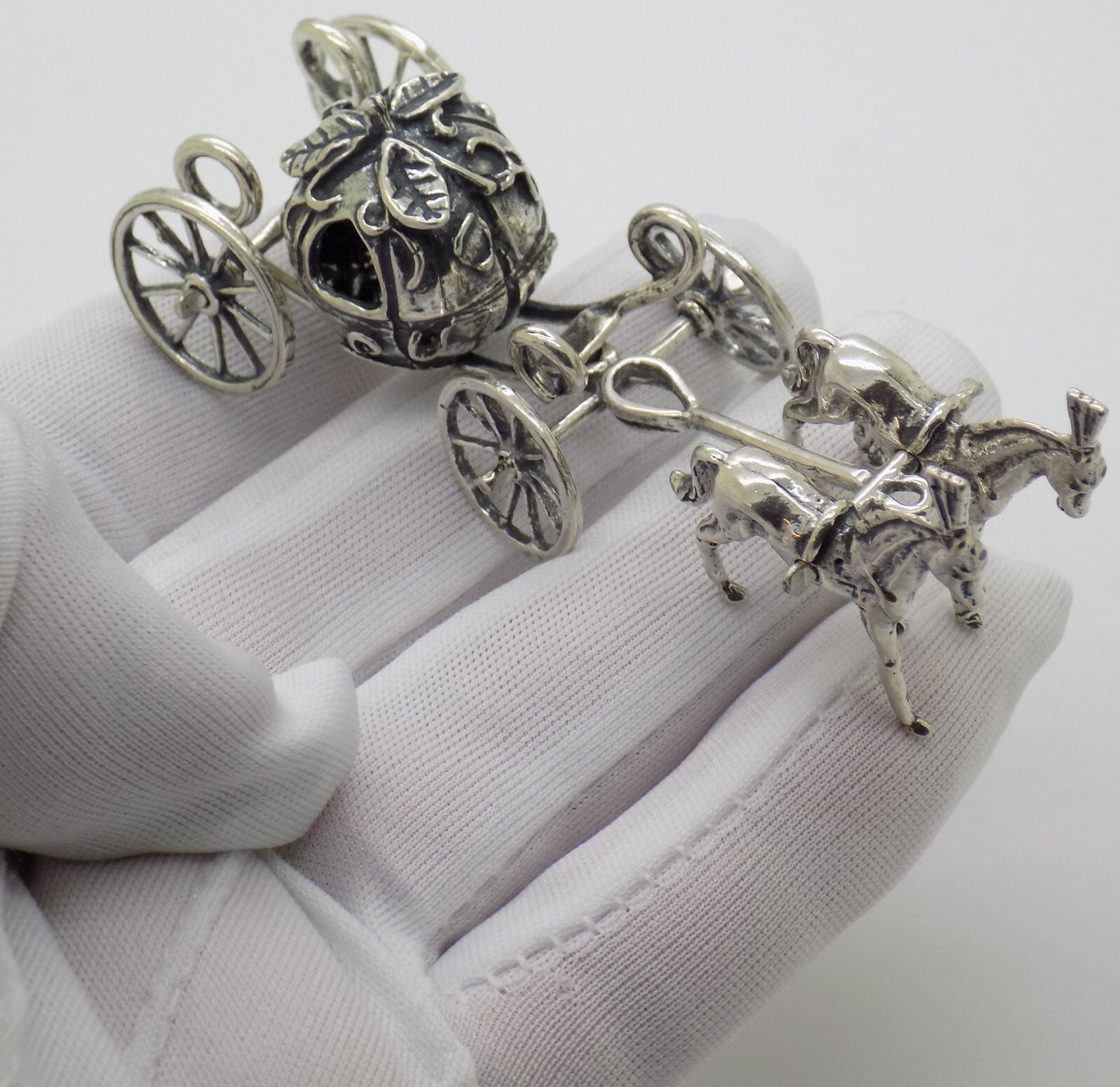 Vintage Italian Handmade Genuine Silver Cinderella Princess Carriage Figurine