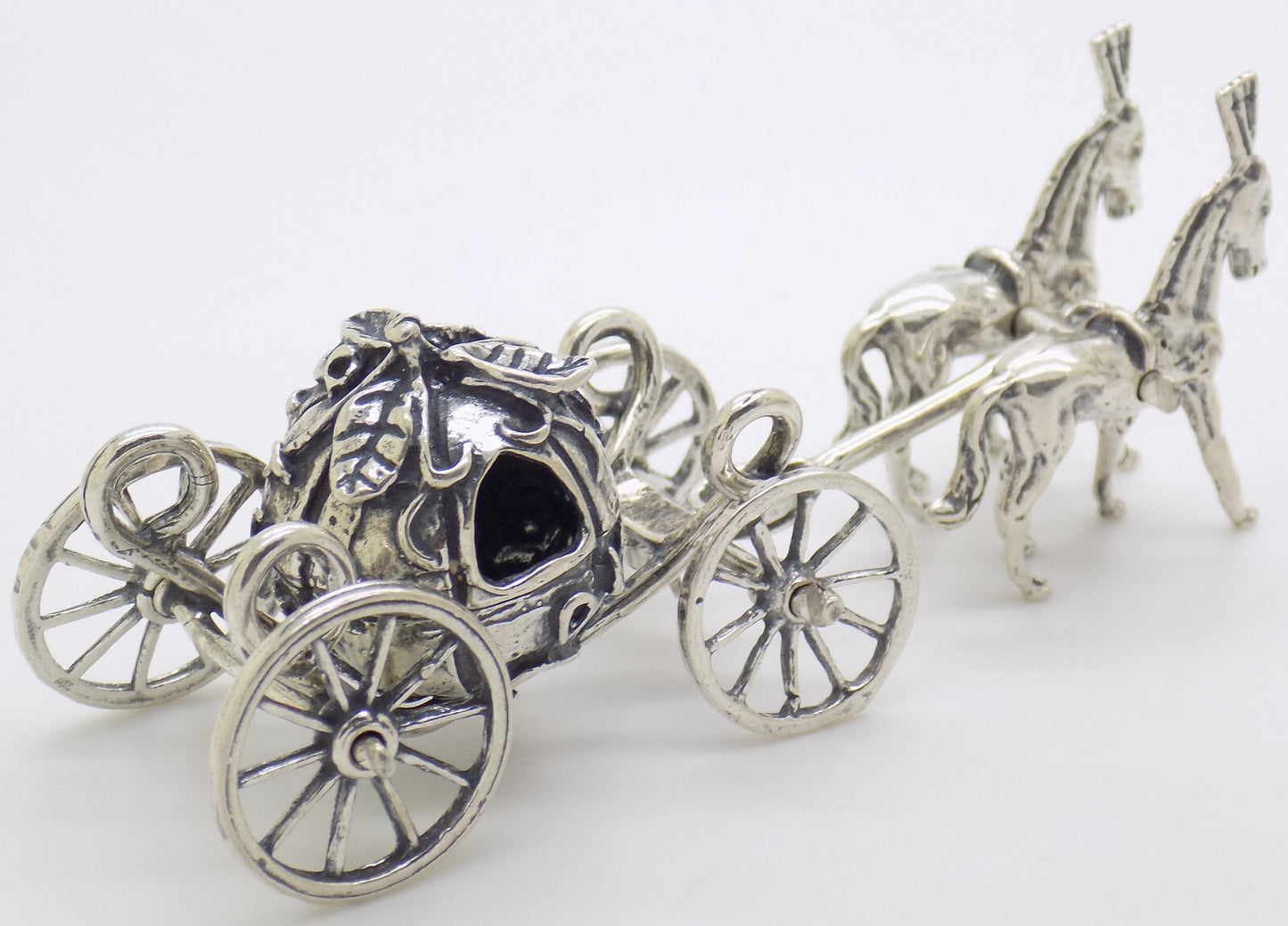Vintage Italian Handmade Genuine Silver Cinderella Princess Carriage Figurine