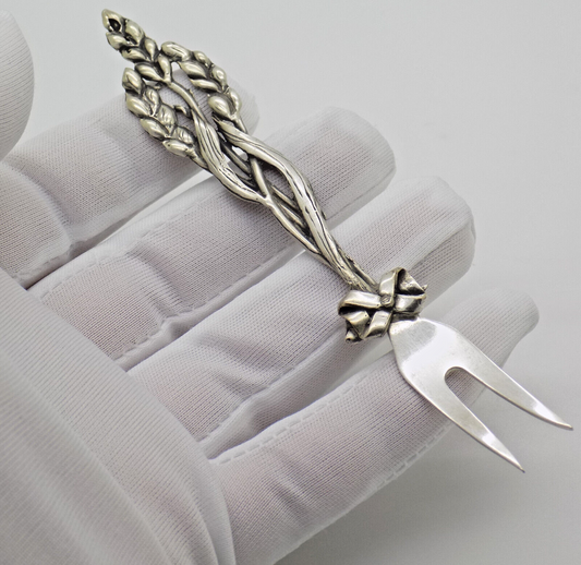 Vintage Italian Handmade Genuine Silver .800 Wheat Ears Decorated Cocktail Fork