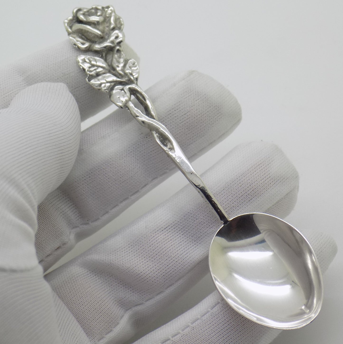 Vintage Swedish Solid Silver Rose Handle Sugar Spoon Tre Kronor Hallmark 1969