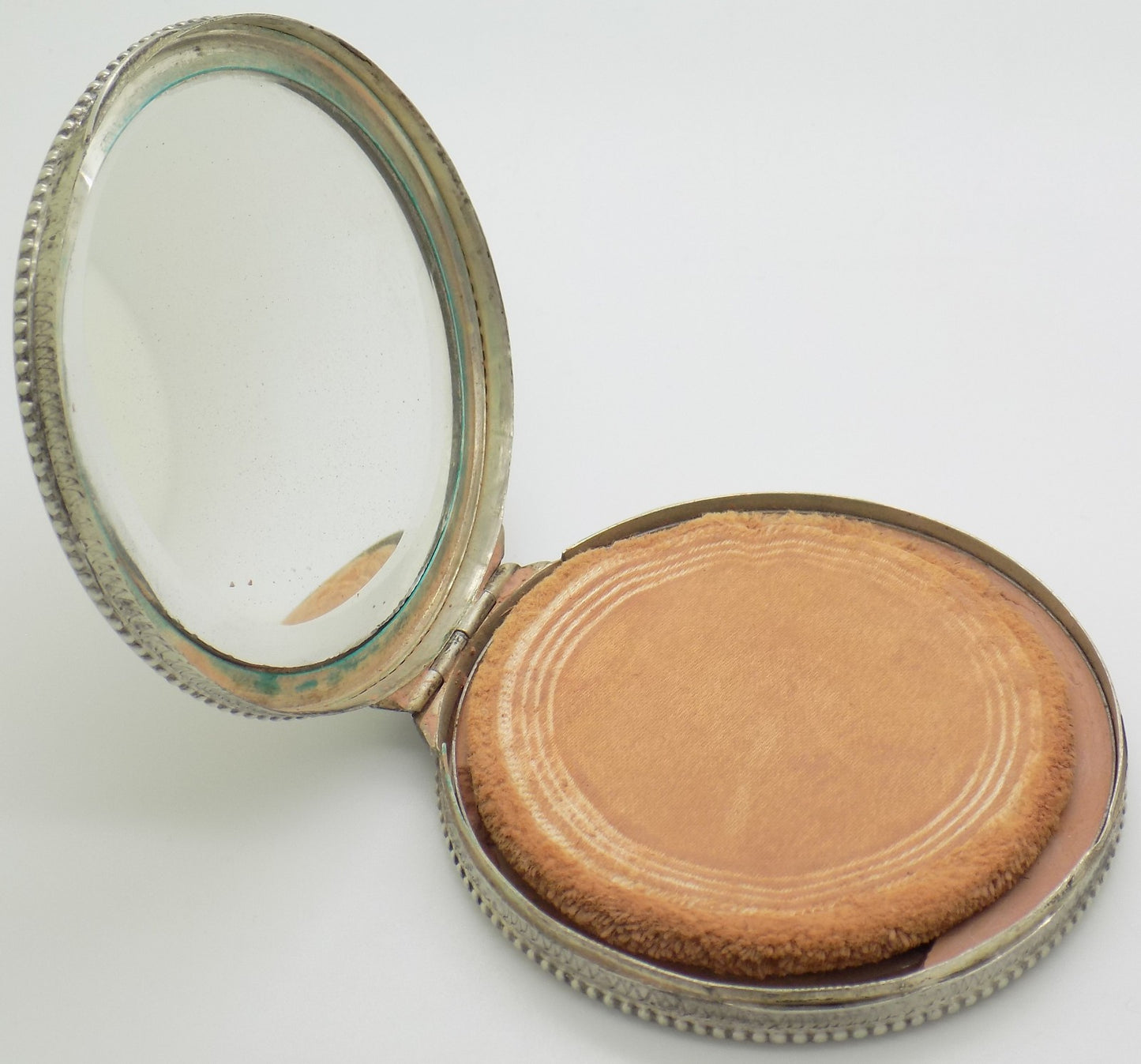 Vintage Italian Handmade 800 Silver Powder Compact Chiseled Handmade Firenze