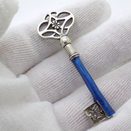 Vintage Italian Handmade Genuine Silver "Loves me, Loves me not" LIFE SIZE Key