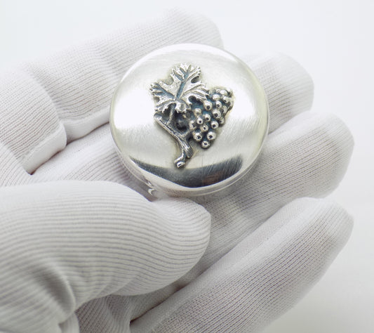 Vintage Italian Handmade Genuine Silver Bunch of Grapes Pill Snuff Trinket Box