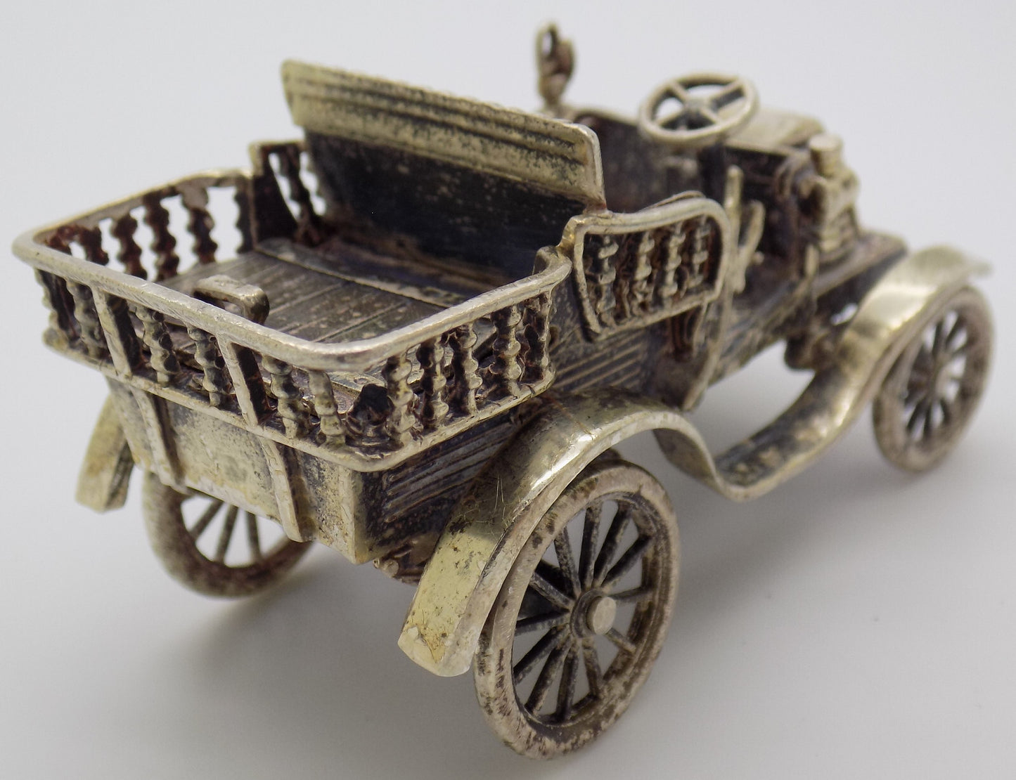Vintage Italian Handmade Genuine Silver Tonneau Renault 1900 Car RARE Figurine