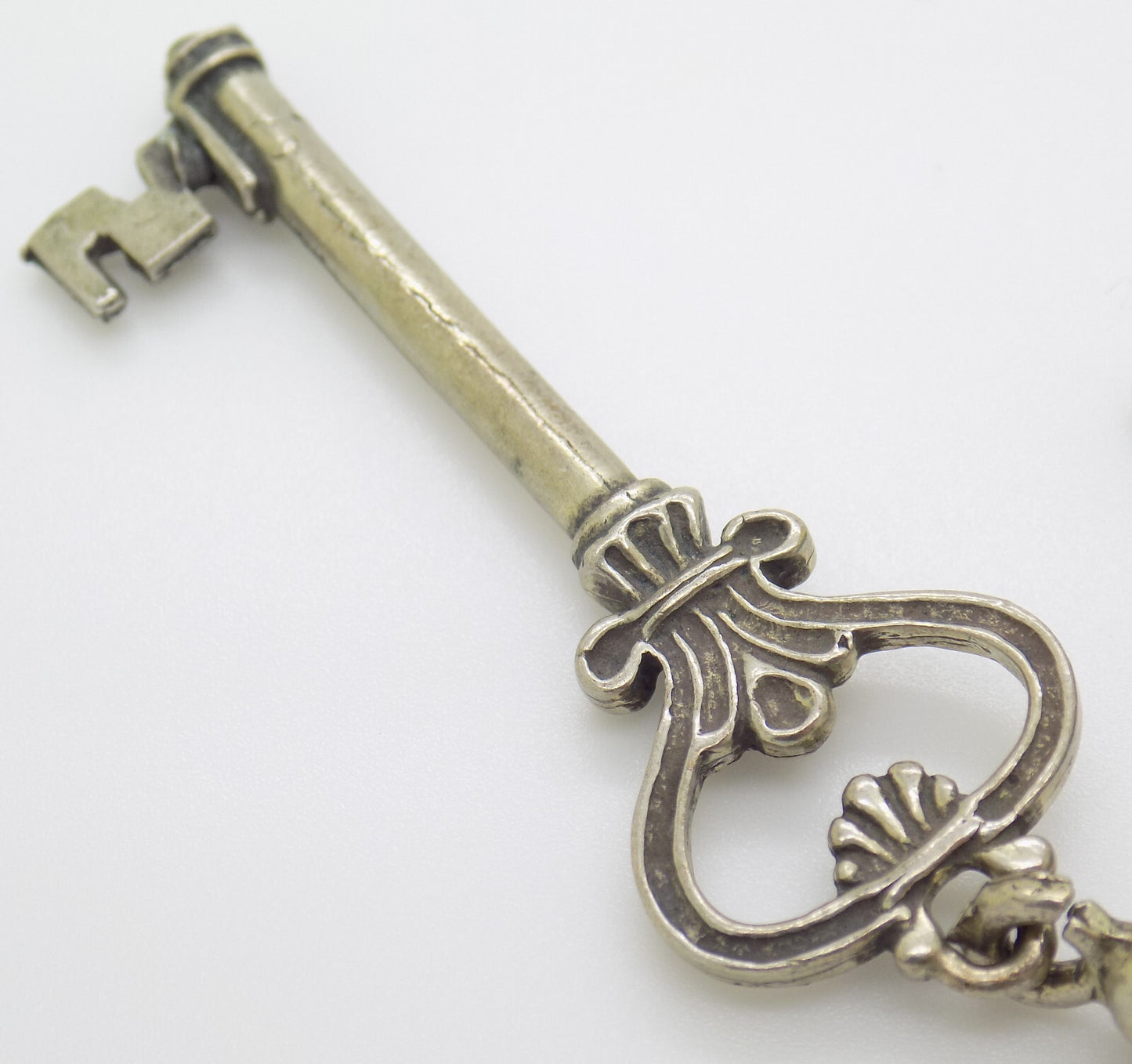 Vintage Italian Handmade Genuine Silver LIFE SIZE Secret Drawer Key w/t Tassel