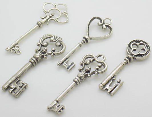 Vintage Italian Silver LIFE SIZE Decorative Key Collection 800 silver