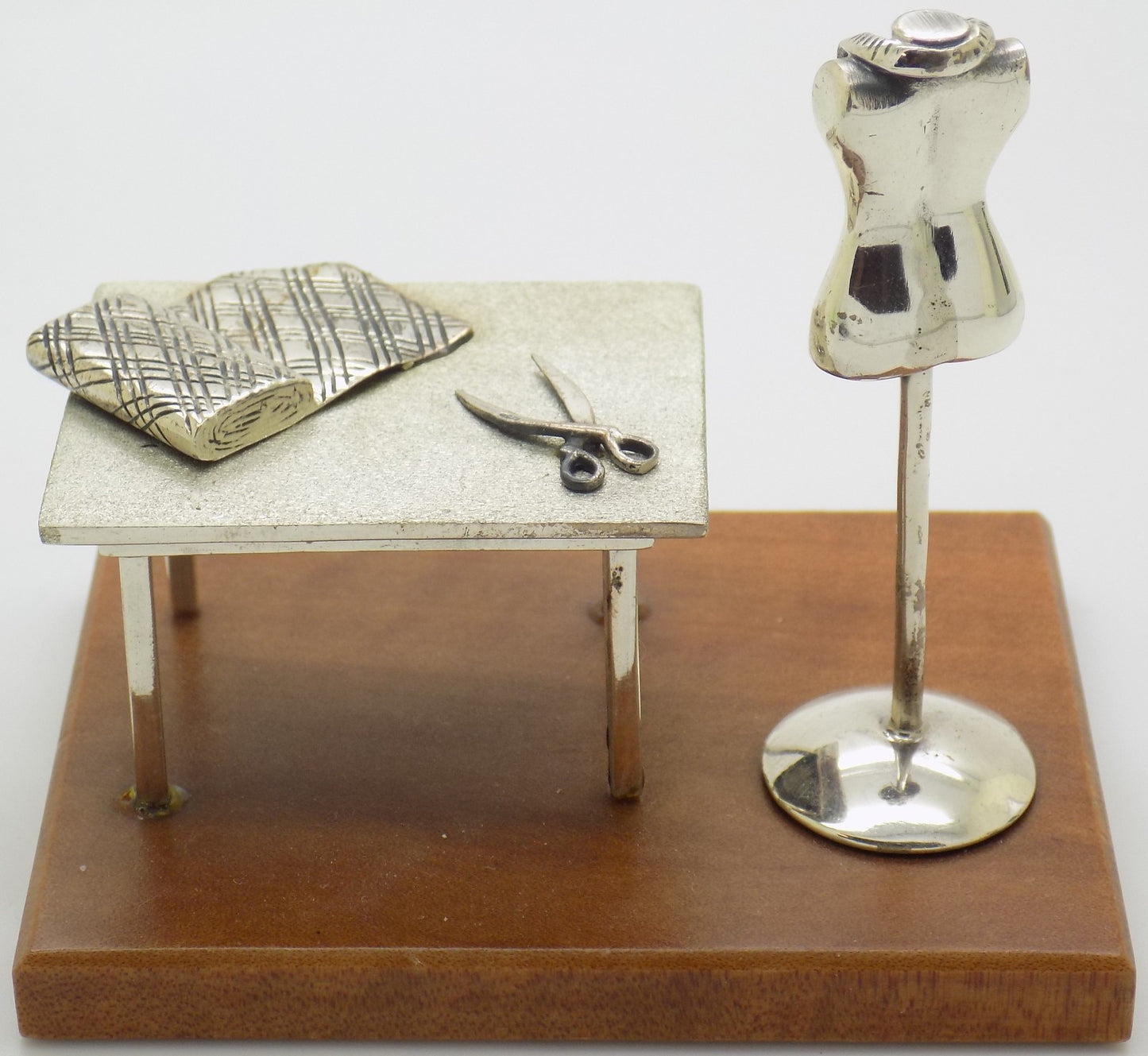 Vintage Italian Sterling Silver & Wood Medusa-Oro Sewing Studio Set Figurine