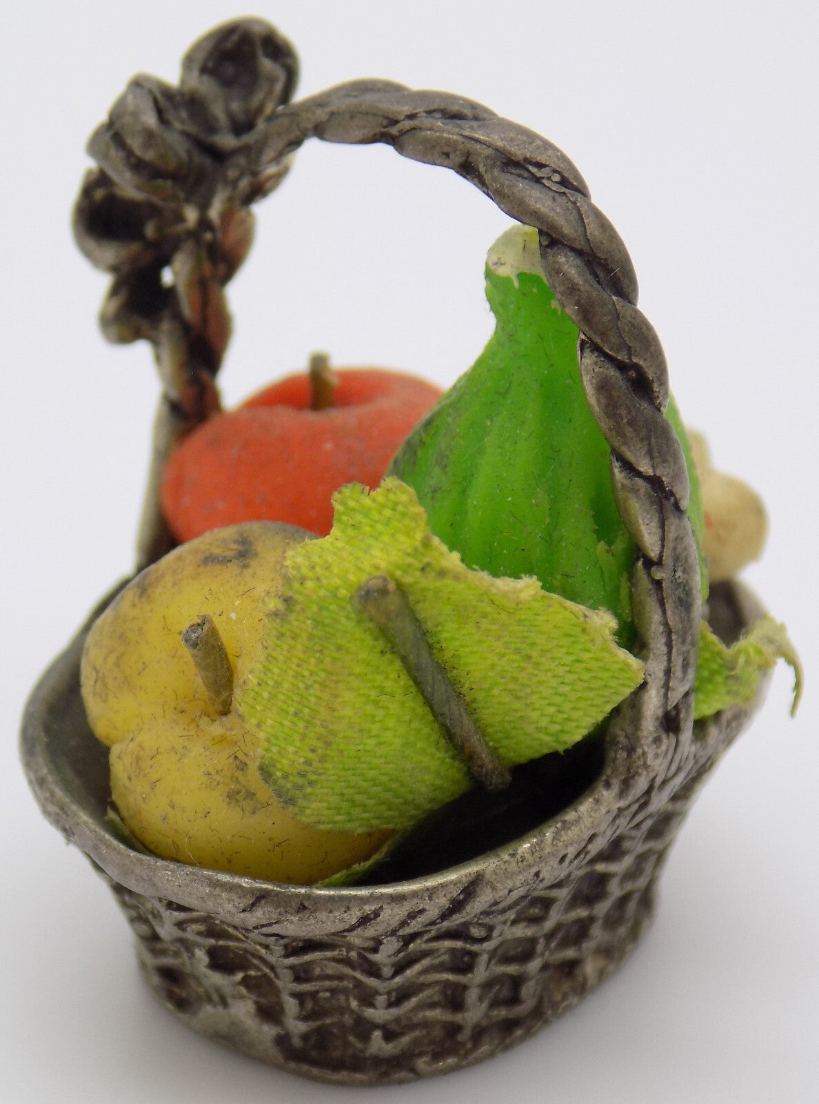 Vintage Italian Silver Dollhouse Fruit Basket Figurine Arezzo 1970s 1980s 14gr