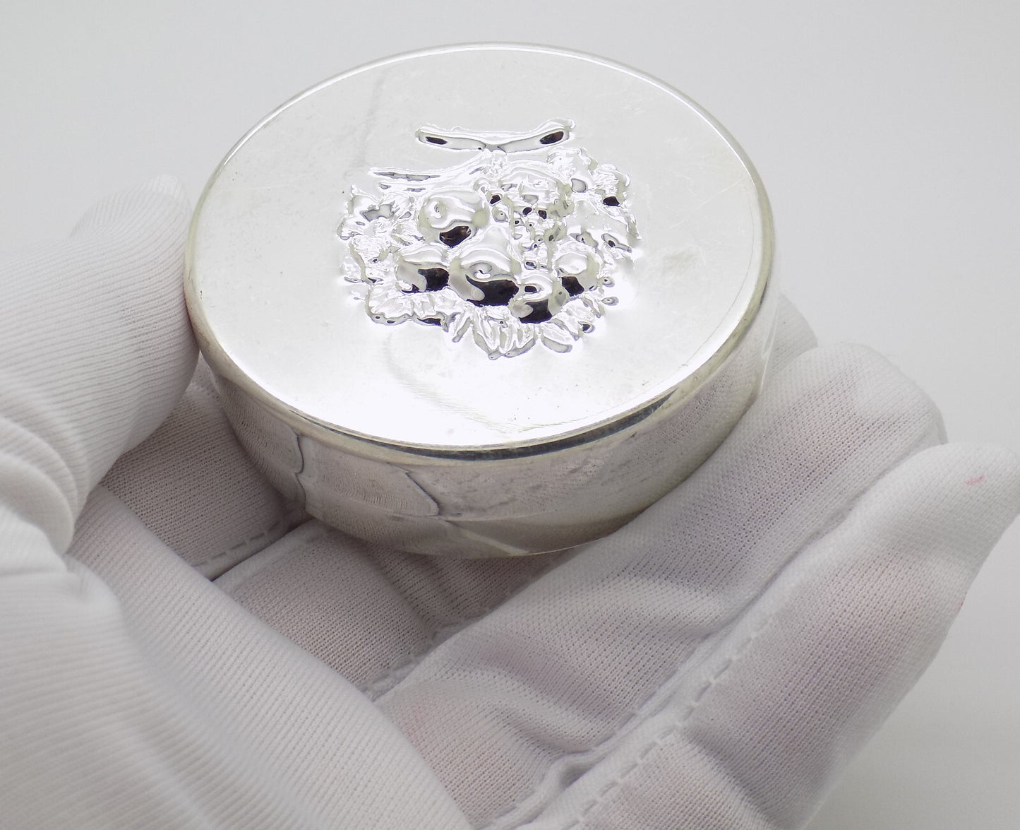 Vintage Italian Silver Oval Trinket Box Padova 1980s 1990s Handcrafted, 34 grams